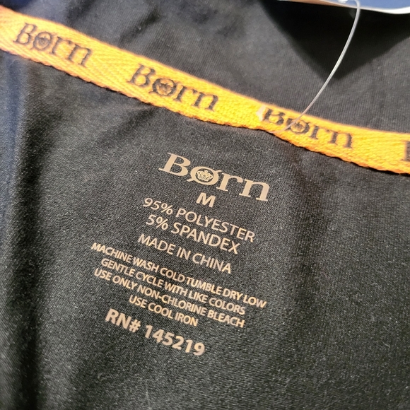 NEW! Women's Gnome Pajama Set By born Black Button Shirt & Pants M - Picture 7 of 7